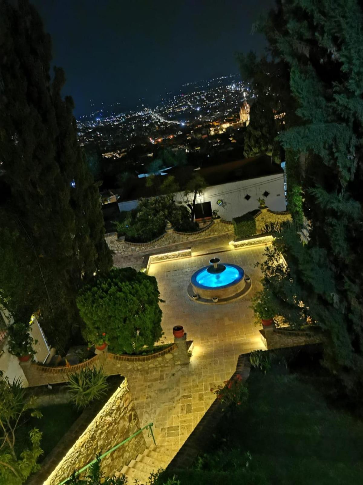 Suite Linda Vista Альенде Экстерьер фото