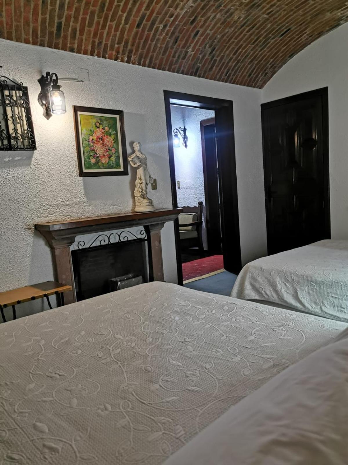 Suite Linda Vista Альенде Экстерьер фото